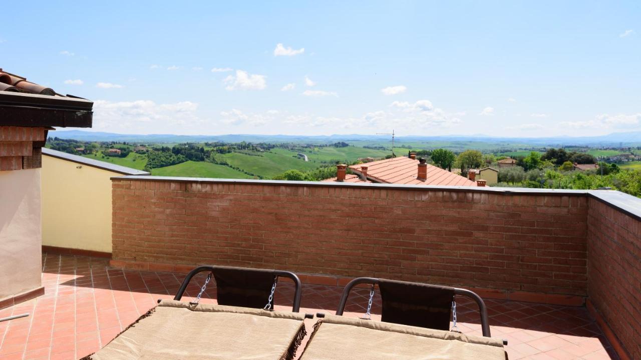 Luglie 360° Panoramic Terrace Apartment Siena Bagian luar foto