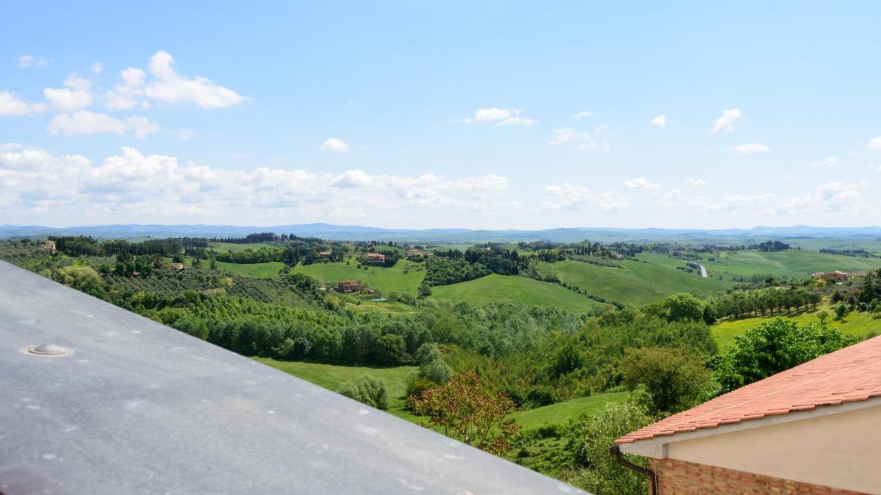 Luglie 360° Panoramic Terrace Apartment Siena Bagian luar foto